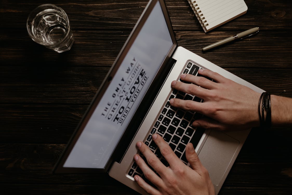 Написання текстів для лендінгу — копірайтинг та контент